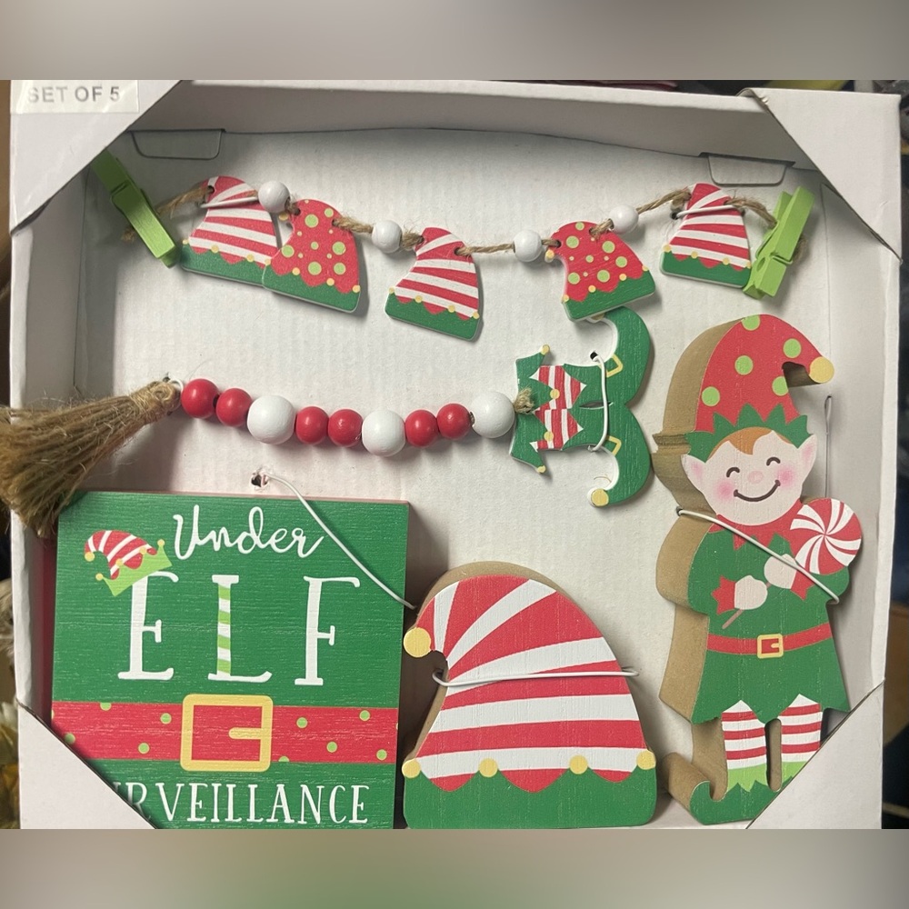 Hobby Lobby 5-Piece‎ Festive Elf Christmas Decor Set! NEW!